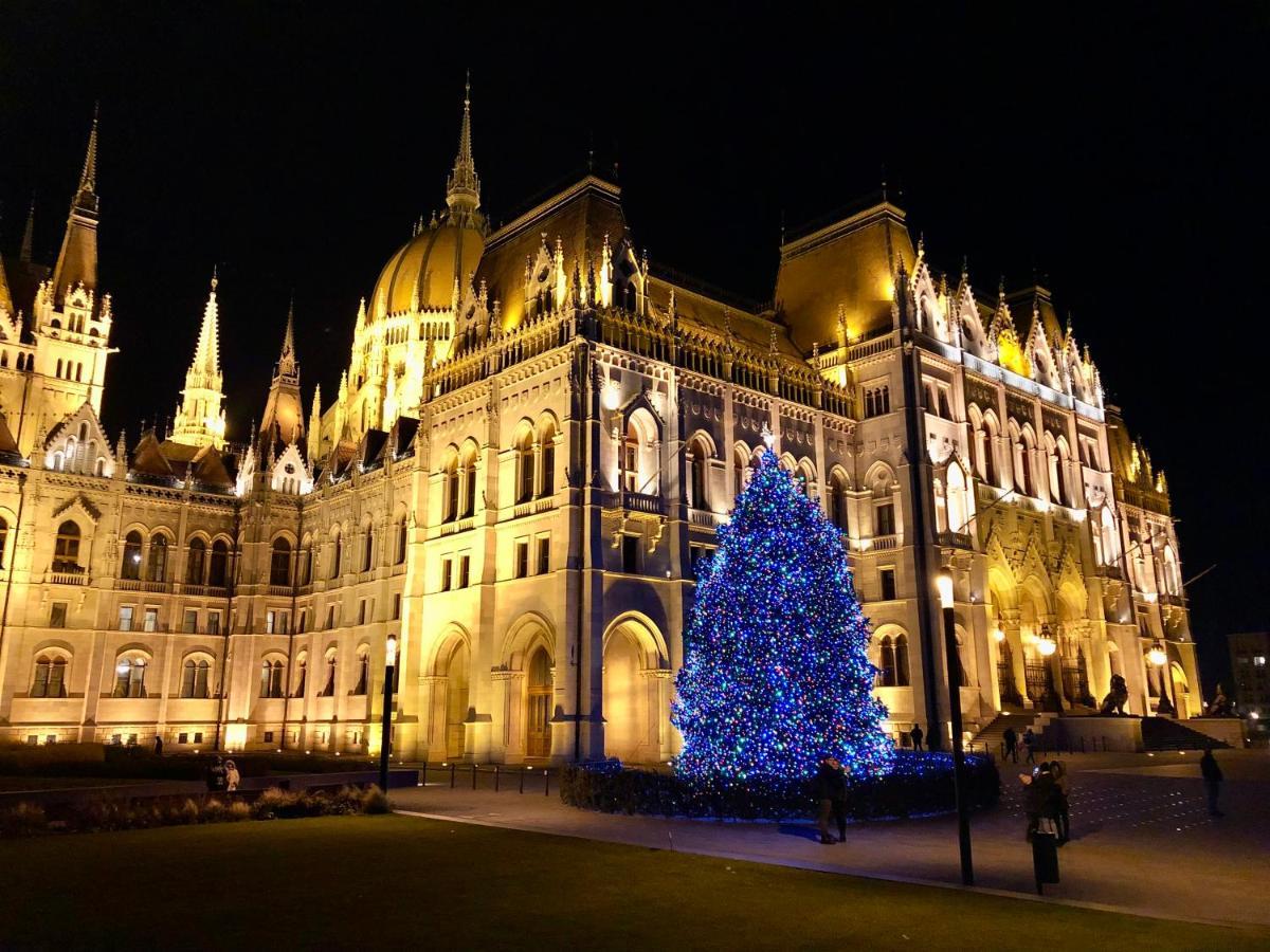 Modern 2 Bedroom Apartment With Free Airport Transfer Budapest Esterno foto