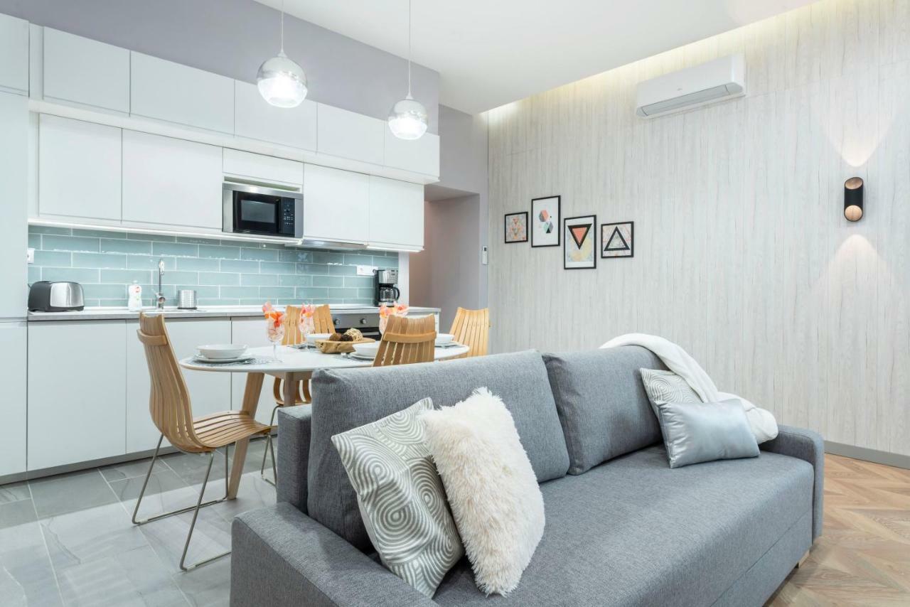 Modern 2 Bedroom Apartment With Free Airport Transfer Budapest Esterno foto